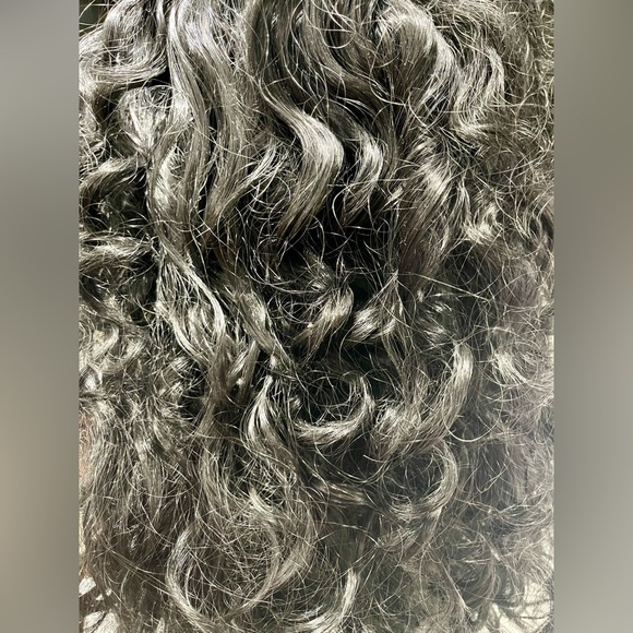 HAIR and Lots of it! 22-25” long when hanging, loose curls, jet black - Picture 9 of 10